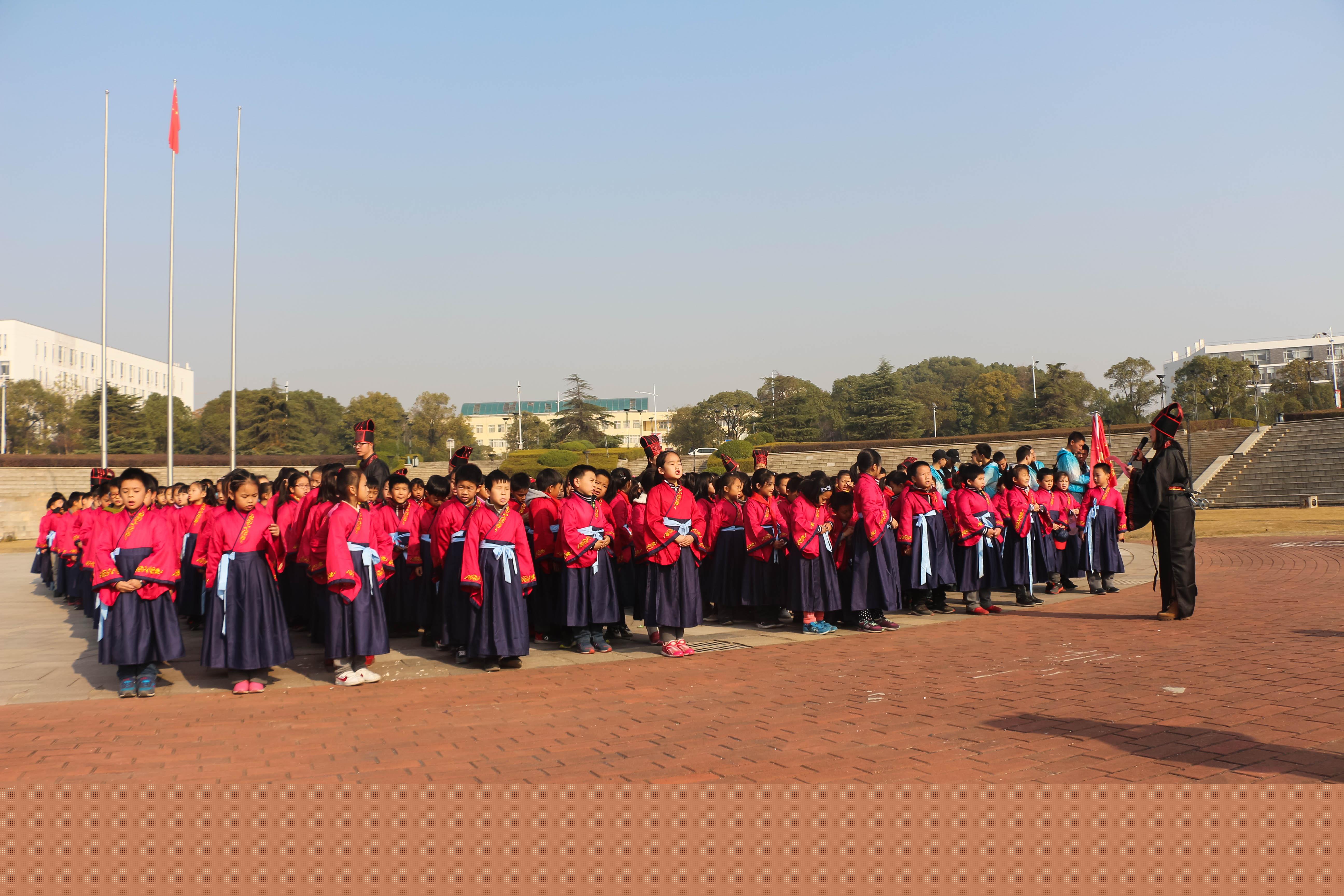 d723fecb9476419f88971dd35348e404.jpg